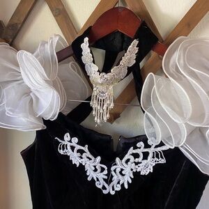 Vintage 80’s Prom dress | Elegant Black Velvet Dress with White Accents